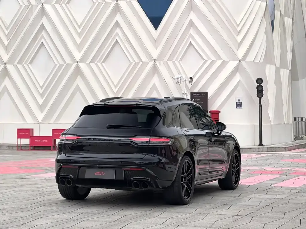 Porsche Macan — фото 8