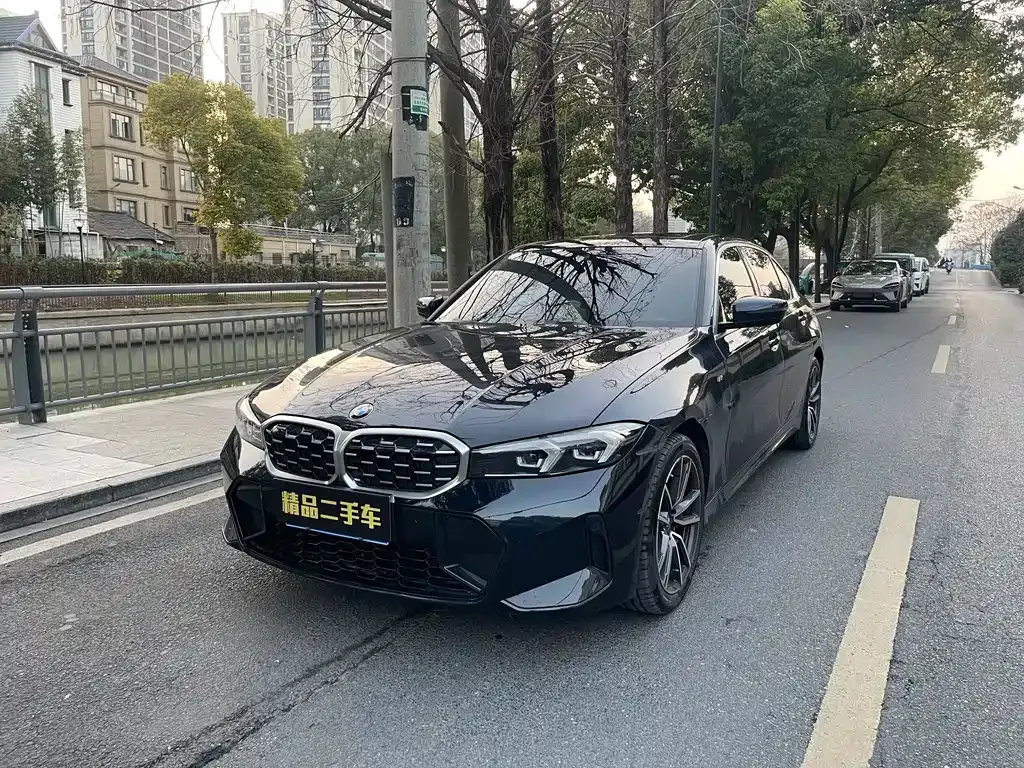BMW 3 Series — фото 1