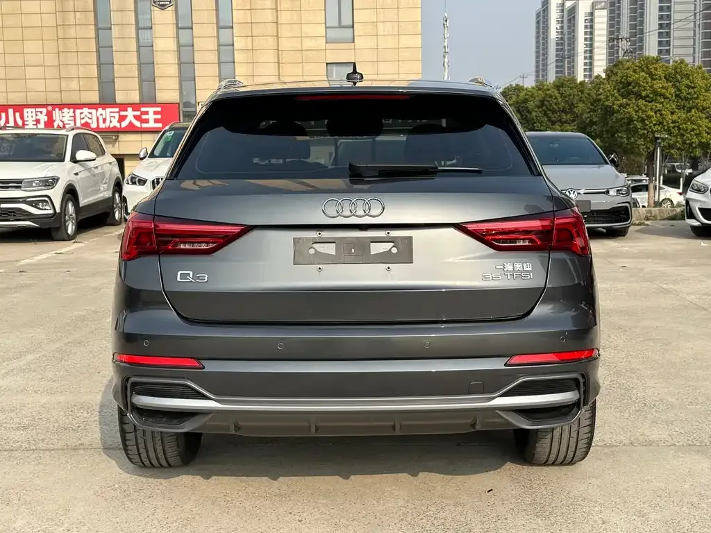 Audi Q3 2022 из CN, фото 8