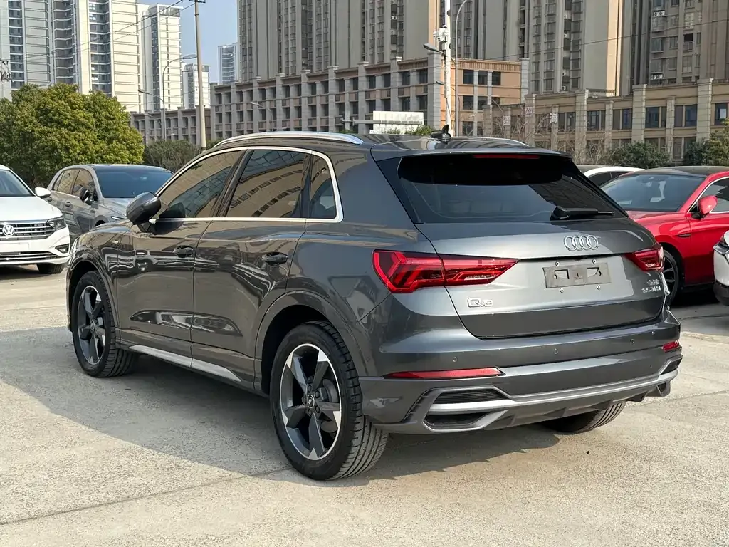 Audi Q3 2022 из CN, фото 9