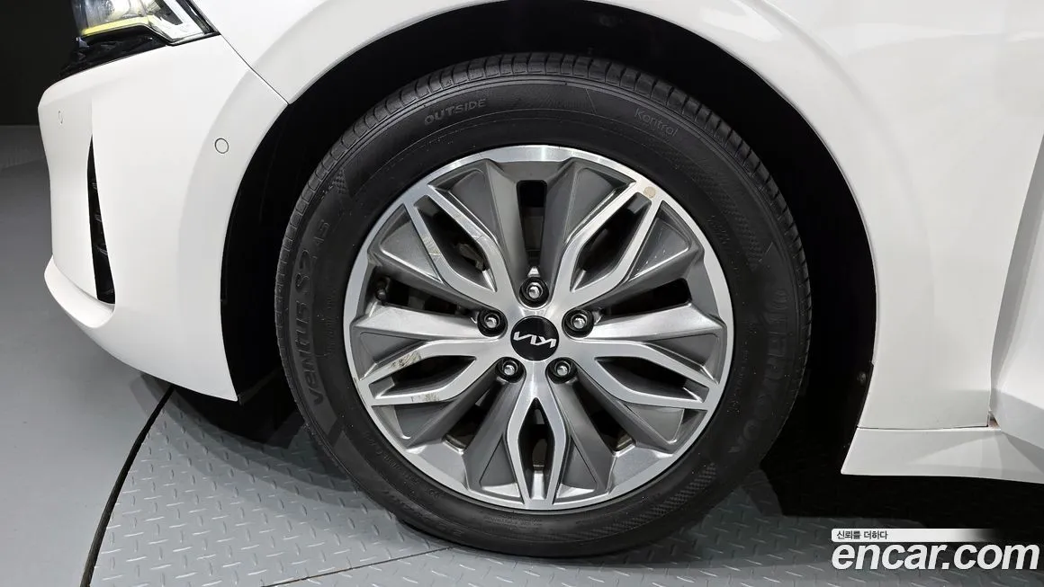 Kia K5 2023 из KR, фото 2