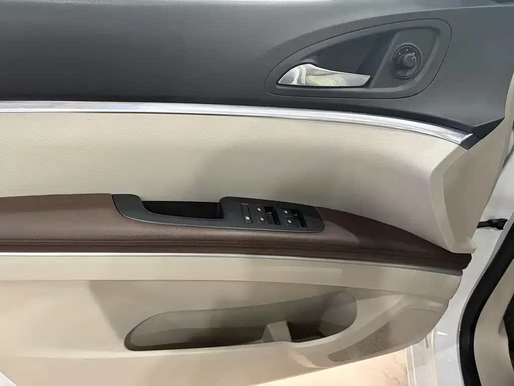 Buick GL8 2022 из CN, фото 7