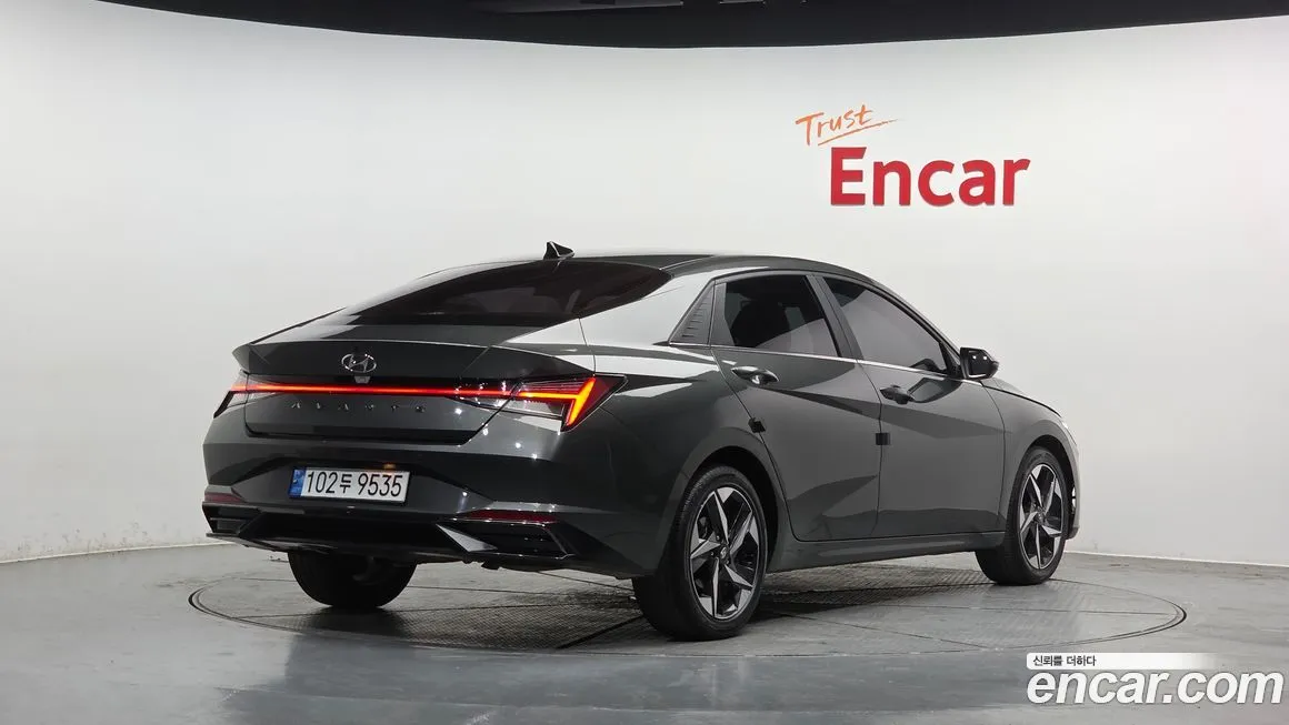 Hyundai AVANTE — фото 4