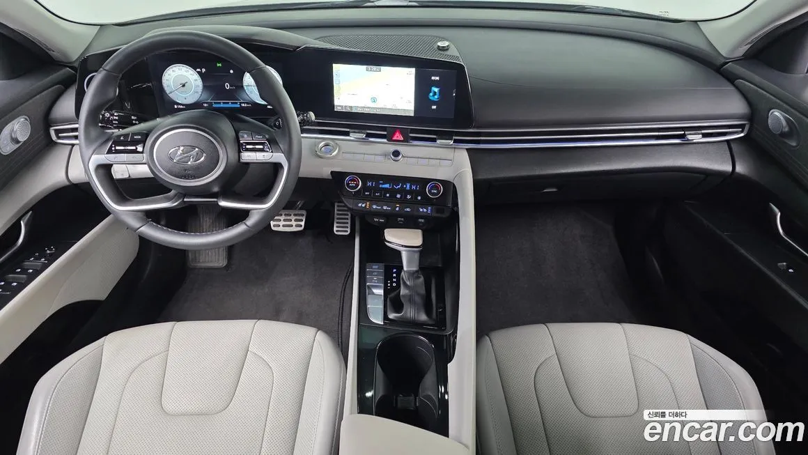 Hyundai AVANTE — фото 3