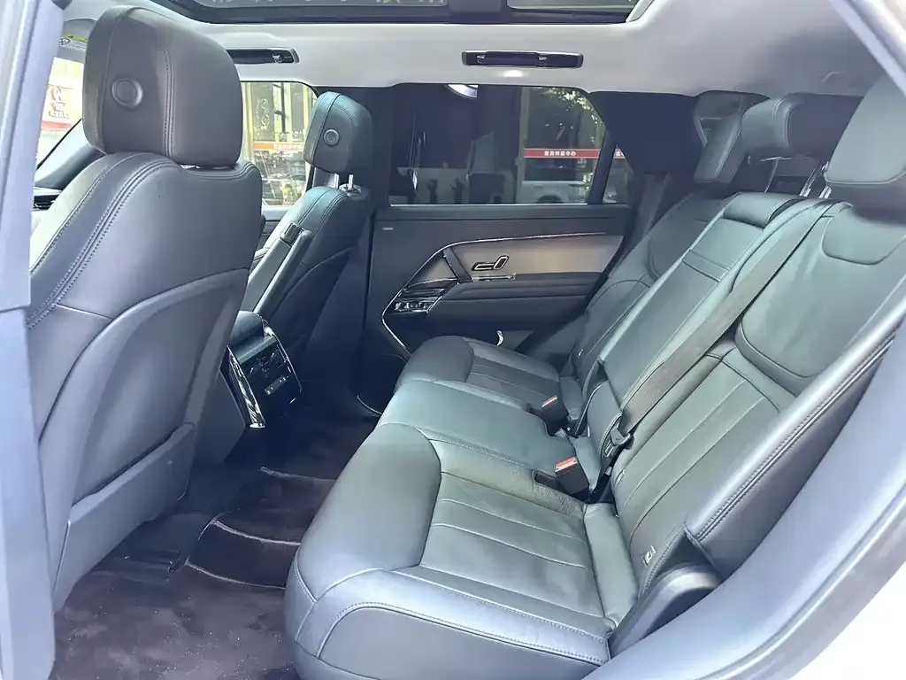 Land Rover Sport 2023 из CN, фото 3