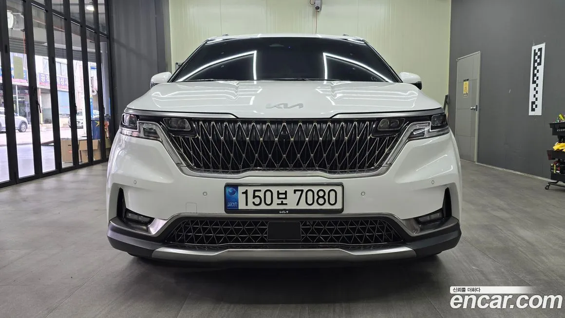 Kia Carnival 2023 из KR, фото 1