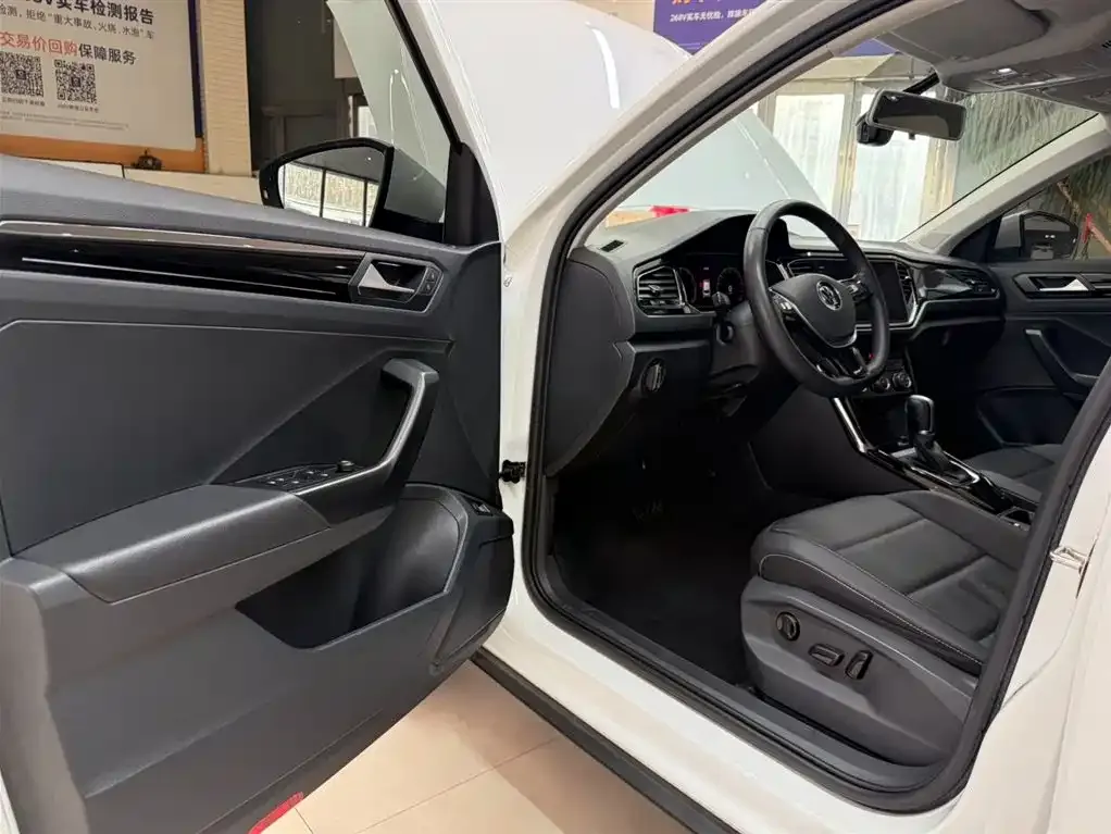 Volkswagen T-Roc 2022 из CN, фото 6