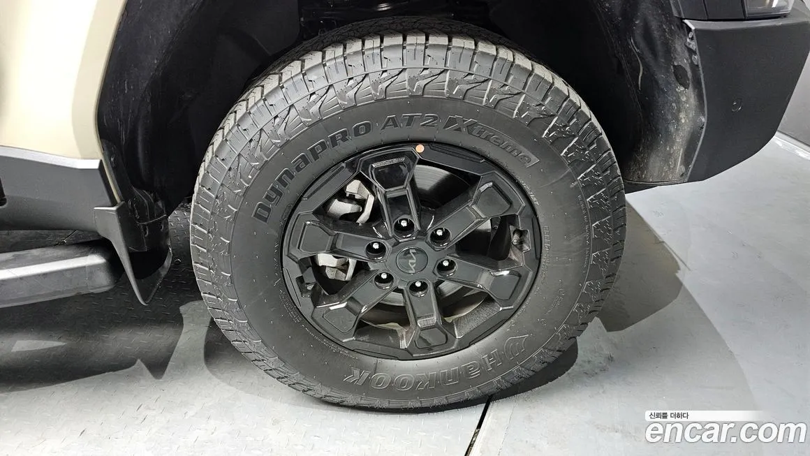 Kia Tasman — фото 10