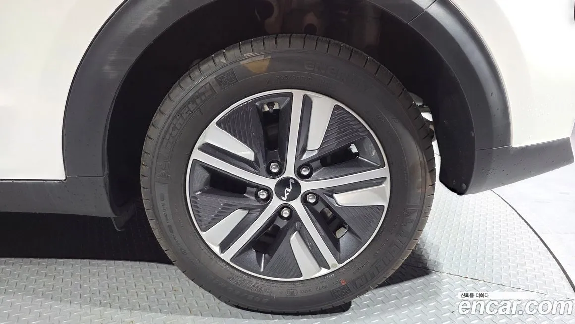 Kia Niro 2022 из KR, фото 8