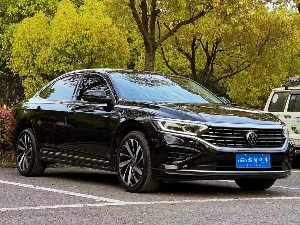Volkswagen Passat — фото 3