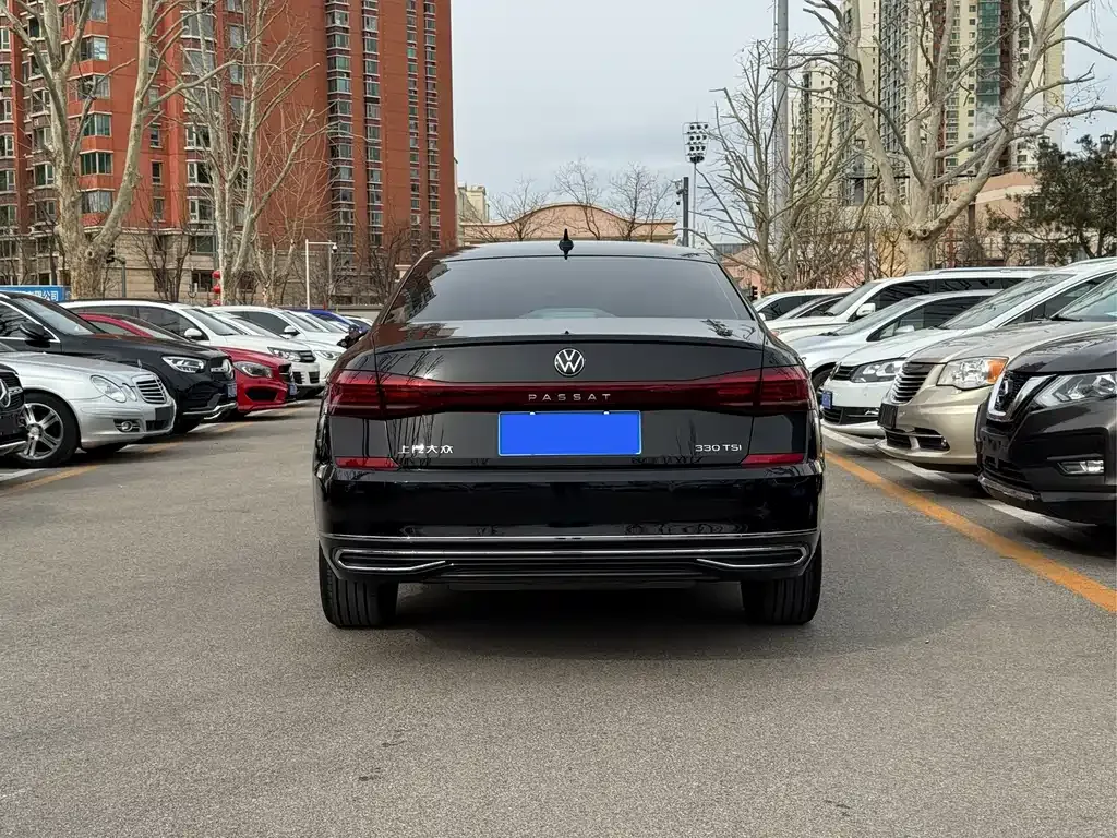 Volkswagen Passat 2024 из CN, фото 10