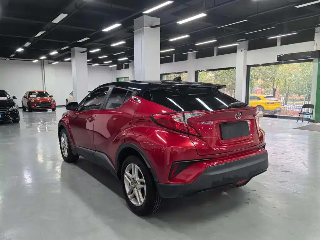 Toyota C-HR 2022 из CN, фото 10