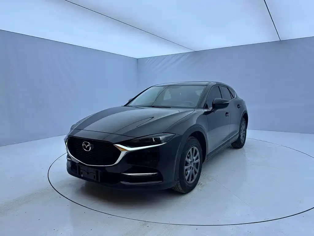 Mazda CX-4 — фото 1