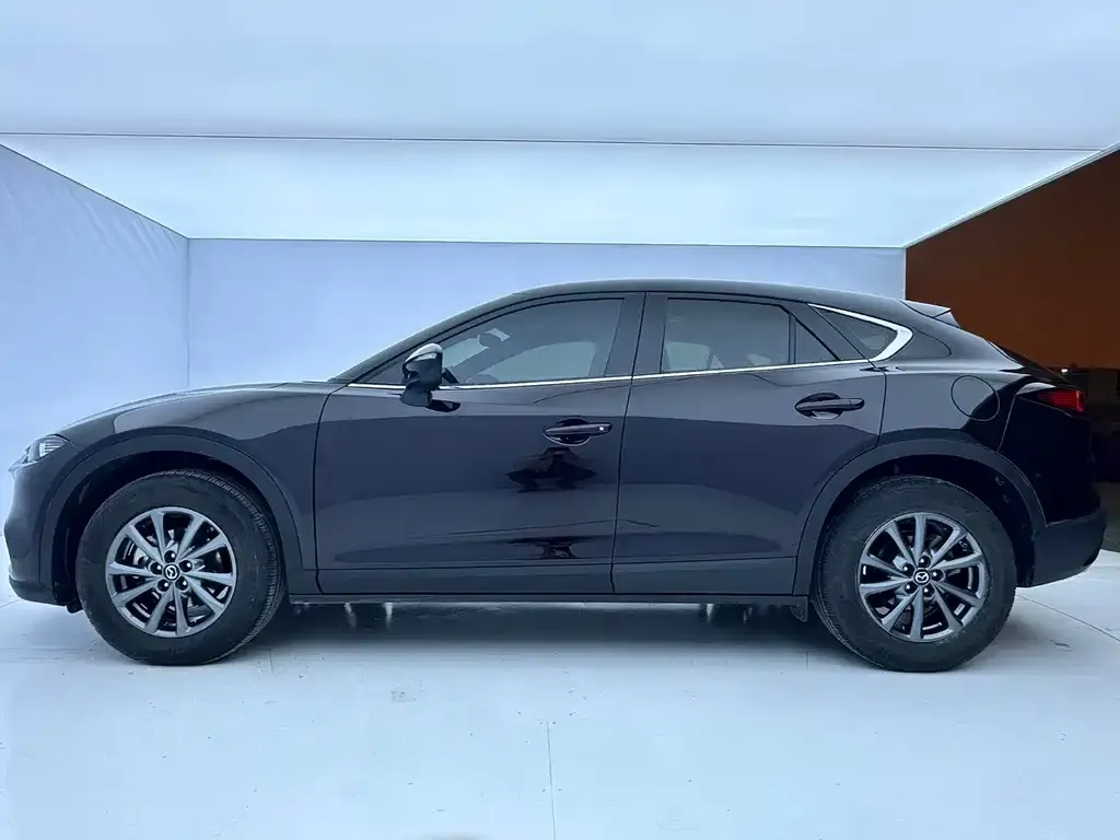 Mazda CX-4 — фото 4