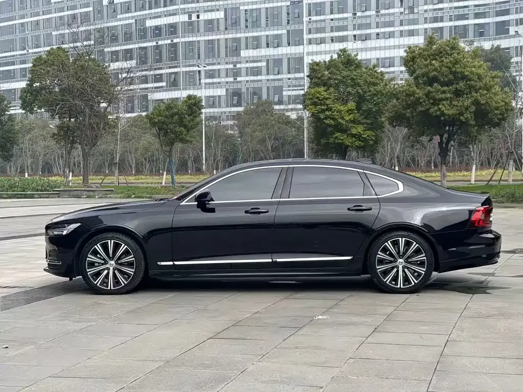 Volvo S90 — фото 9