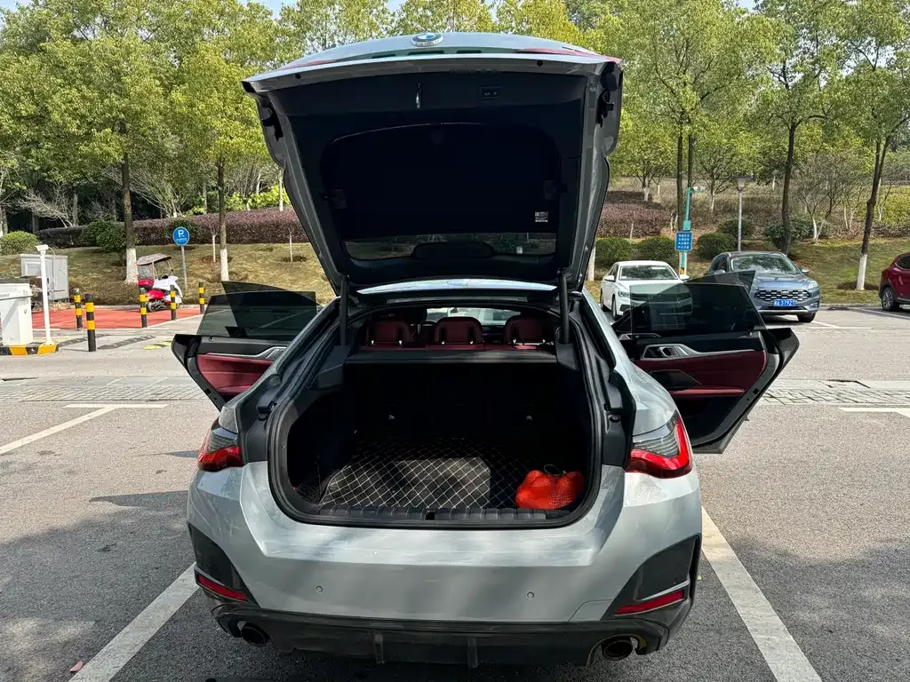 BMW 4 Series 2023 из CN, фото 6