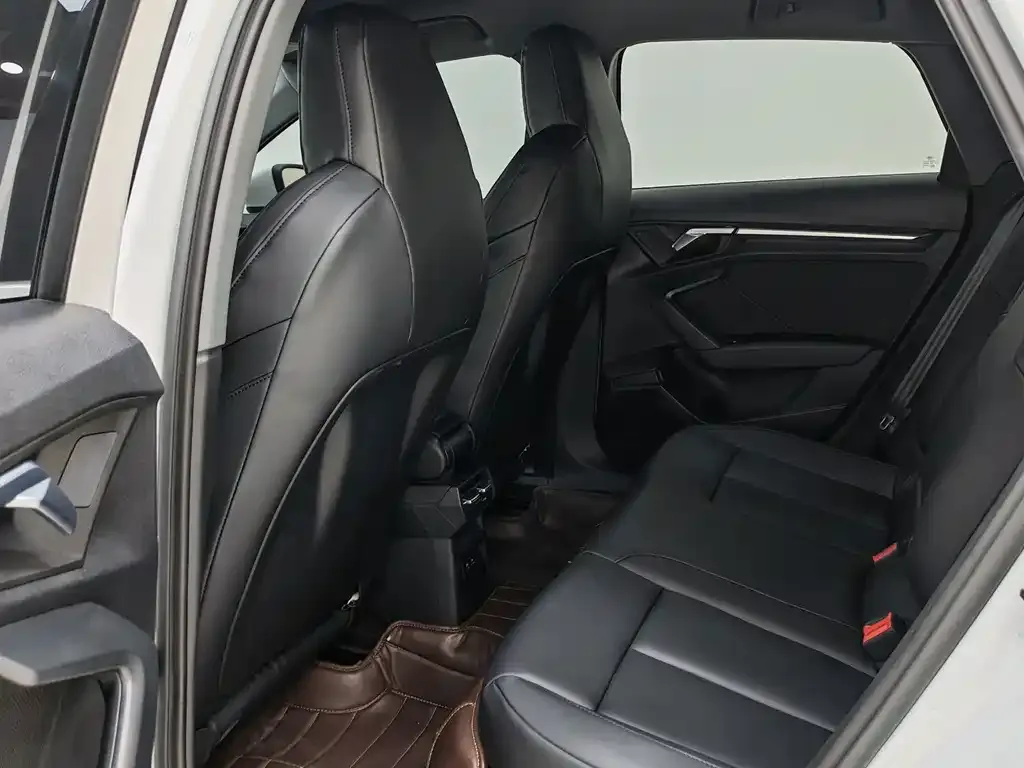 Audi A3 2022 из CN, фото 7