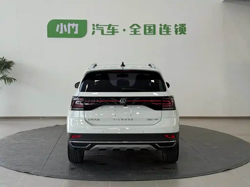 Volkswagen T-Cross — фото 2