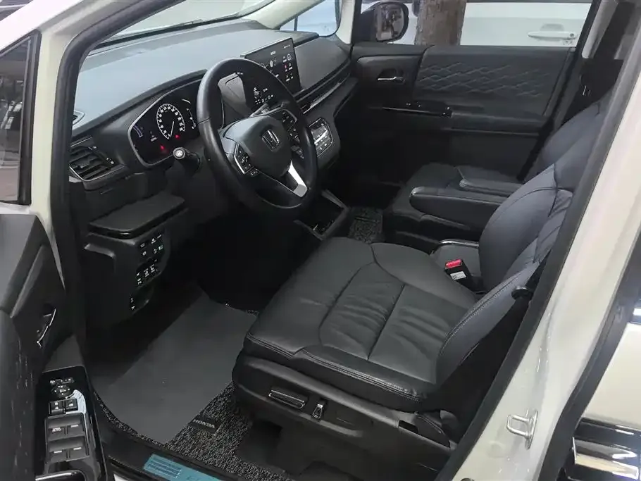 Honda Elysion — фото 3
