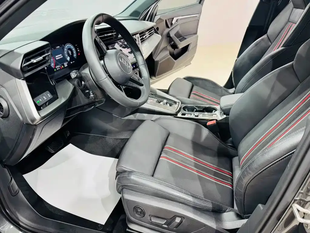 Audi A3 2022 из CN, фото 9