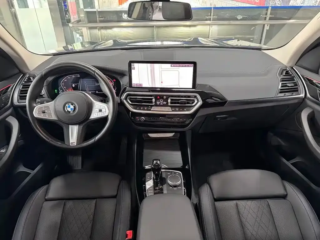 BMW X3 — фото 9
