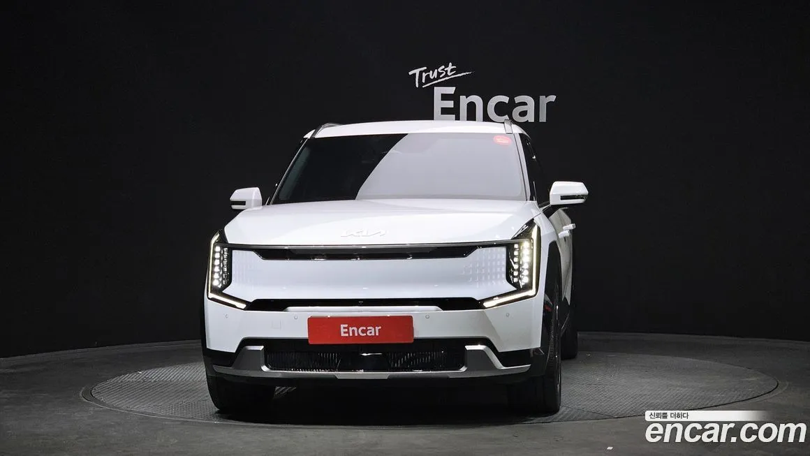 Kia EV9 2024 из KR, фото 2