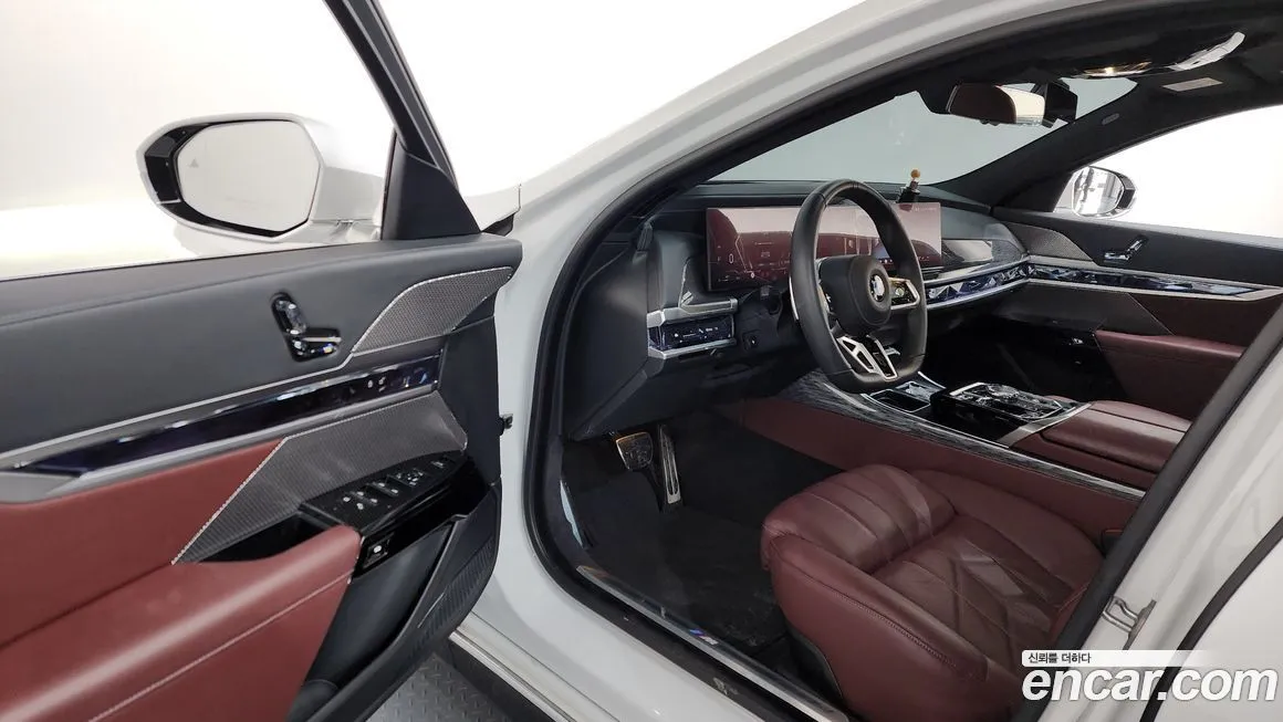 BMW 7-Series 2024 из KR, фото 4