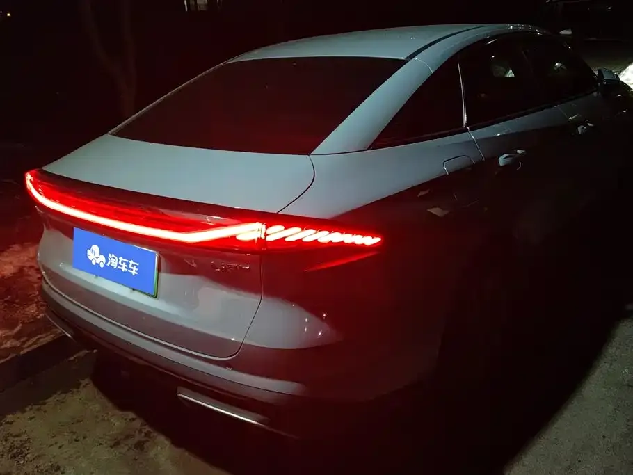 Geely Galaxy L6 — фото 2