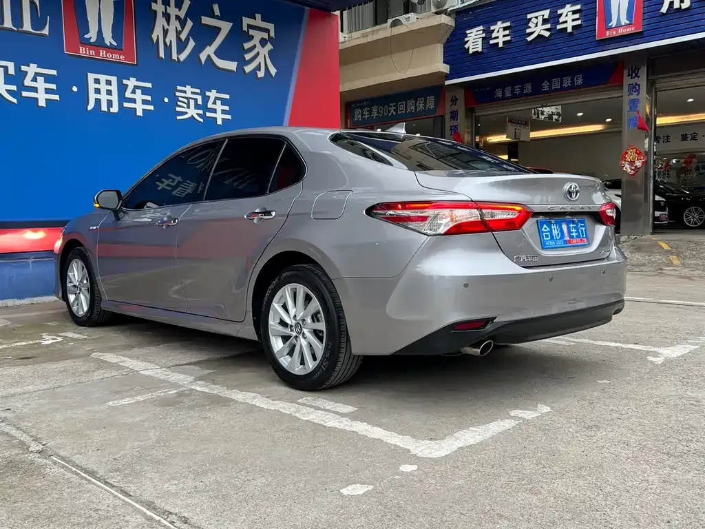 Toyota Camry 2021 из CN, фото 10