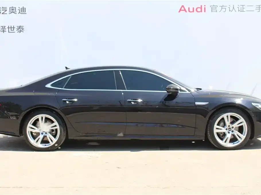 Audi A7L 2024 из CN, фото 3