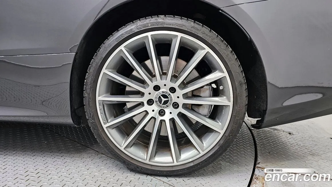 Mercedes-Benz E-Class 2021 из KR, фото 9