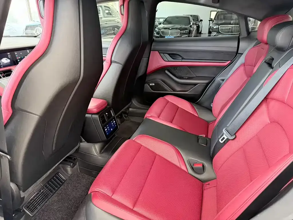 Porsche Taycan 2021 из CN, фото 4