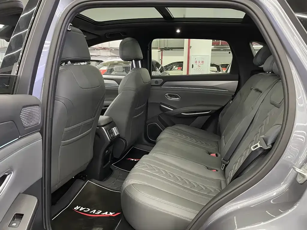BYD L DM-i 2025 из CN, фото 4