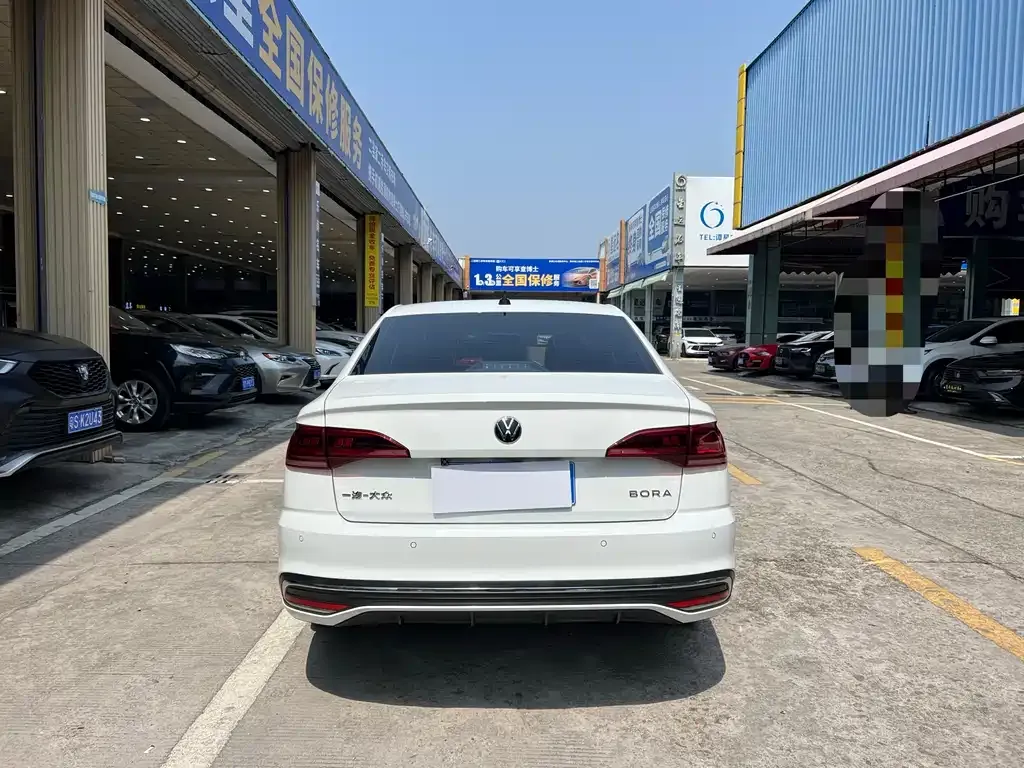 Volkswagen Bora 2023 из CN, фото 6
