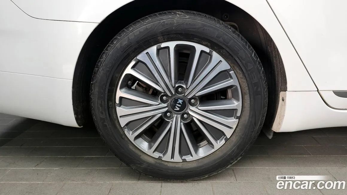 Kia K7 2021 из KR, фото 8