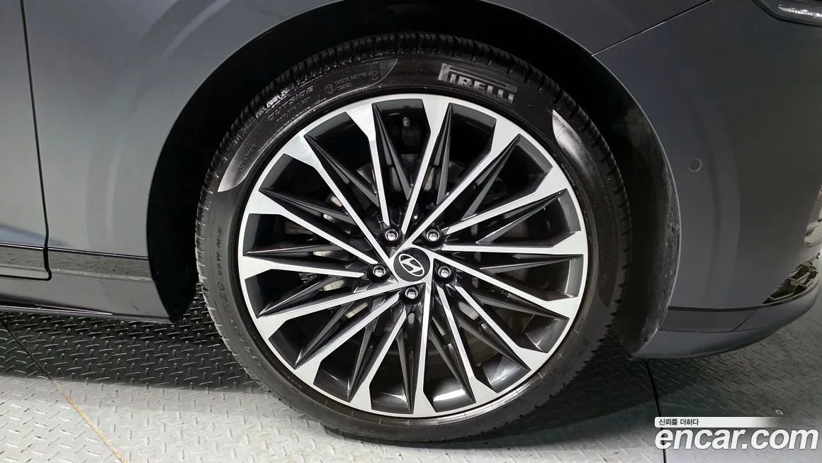 Hyundai Grandeur 2023 из KR, фото 3