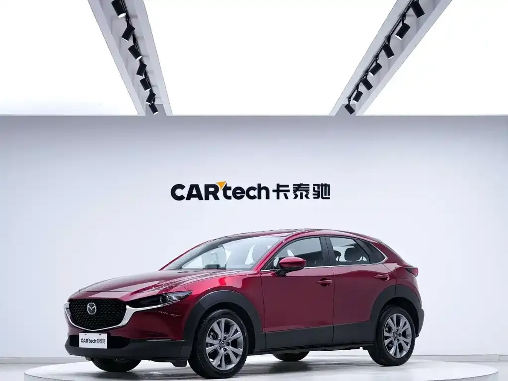 Mazda CX-30 2023 из CN, фото 1