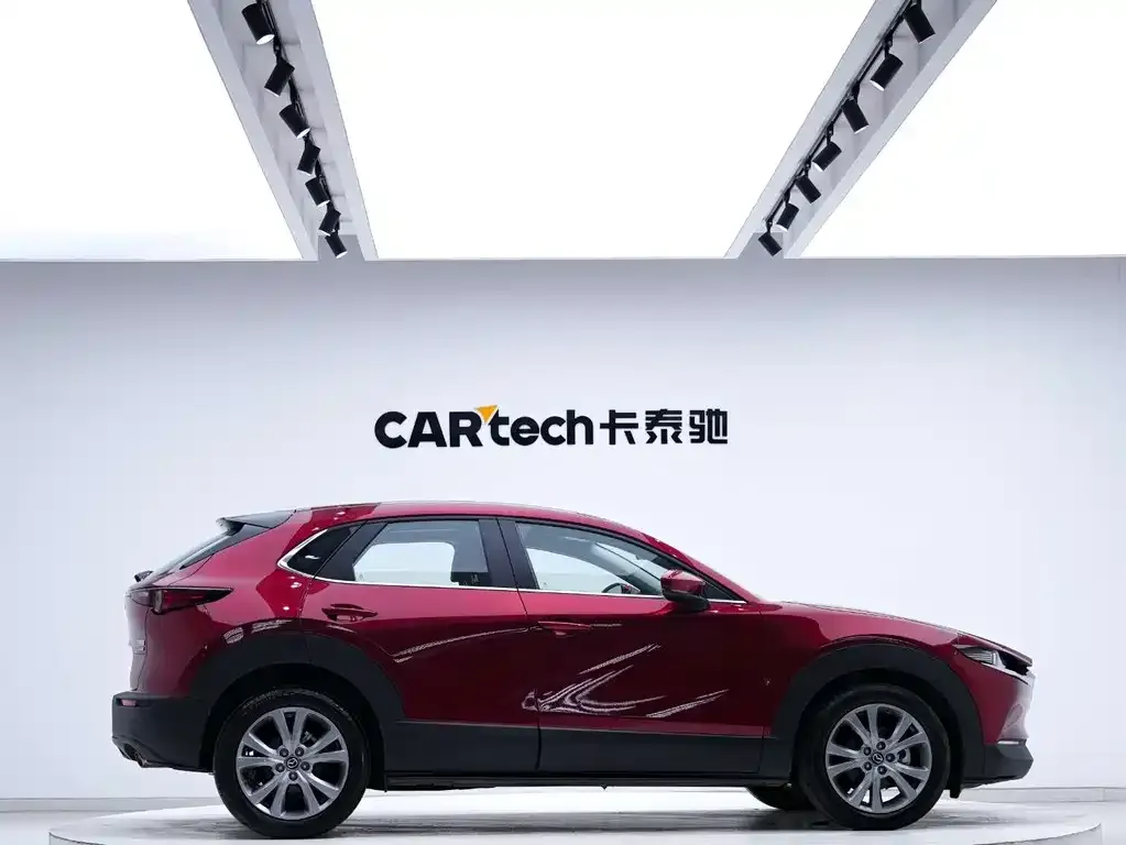 Mazda CX-30 2023 из CN, фото 7