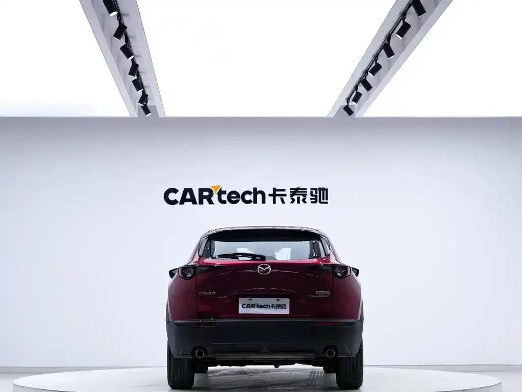 Mazda CX-30 2023 из CN, фото 8