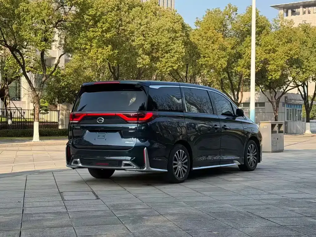 GAC Motor Trumpchi M8 — фото 10