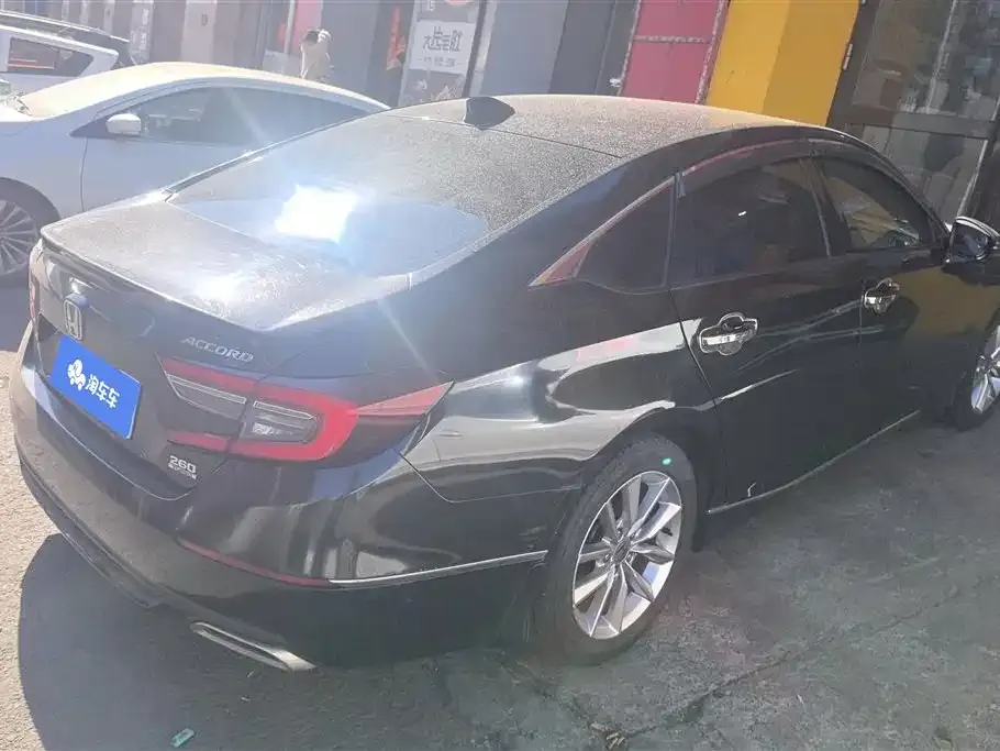 Honda Accord — фото 2