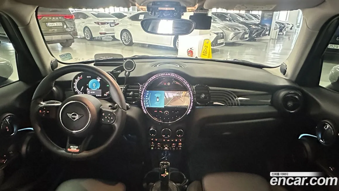 Mini Cooper 2023 из KR, фото 8