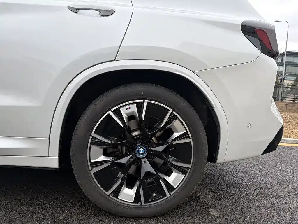 BMW iX3 2023 из CN, фото 3