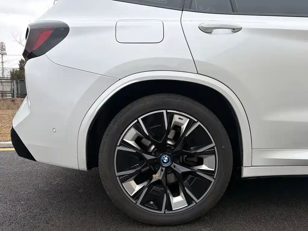BMW iX3 2023 из CN, фото 6