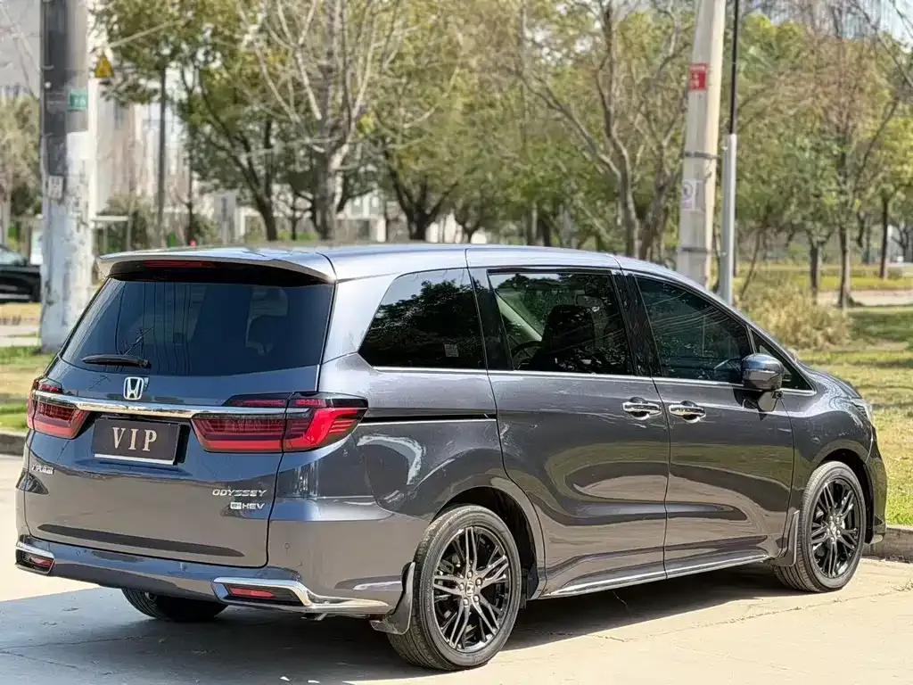 Honda Odyssey 2022 из CN, фото 2