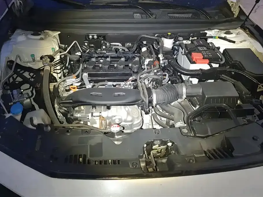 Honda Accord — фото 10