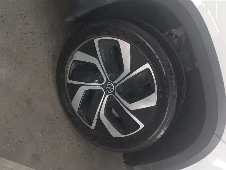 Volkswagen Tharu 2023 из CN, фото 8