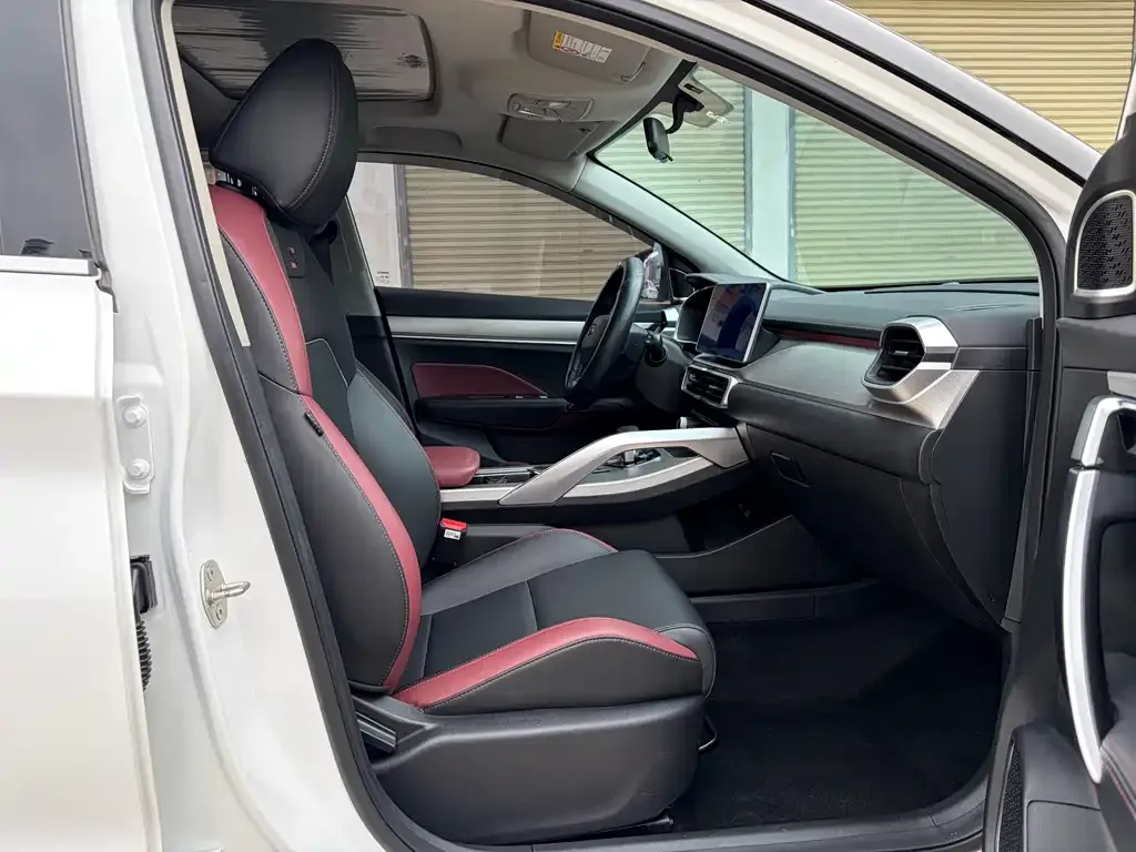 Geely Binyue 2022 из CN, фото 6