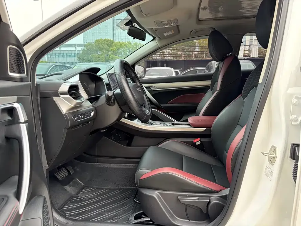 Geely Binyue 2022 из CN, фото 9