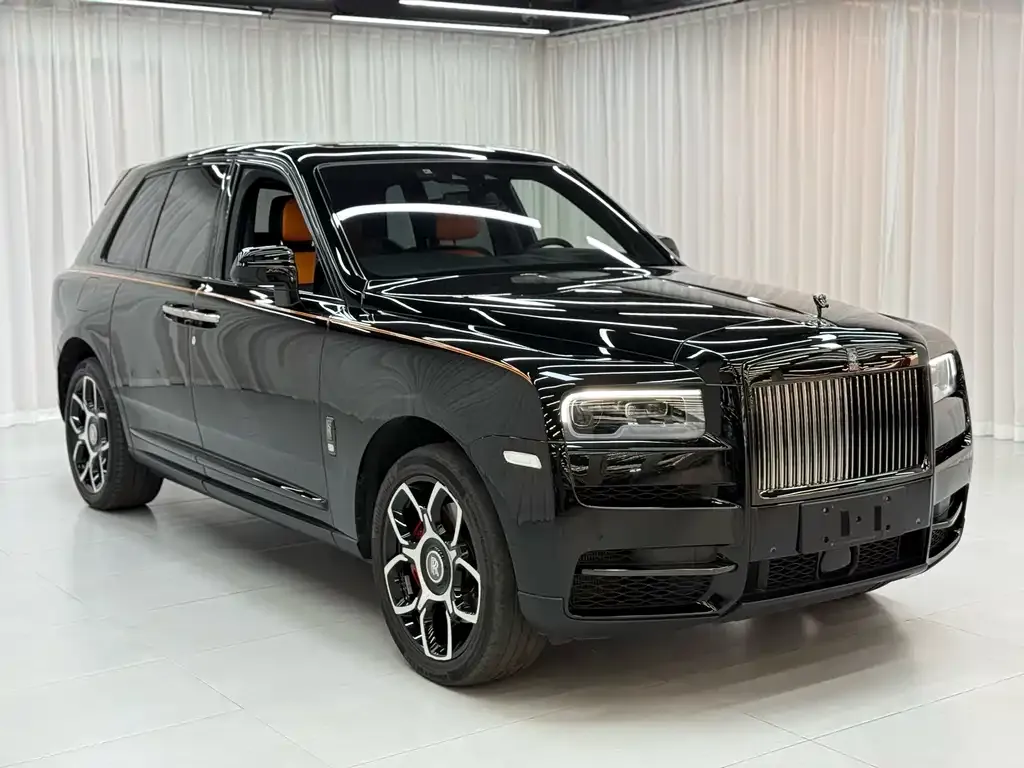 Rolls-Royce Cullinan 2023 из CN, фото 2
